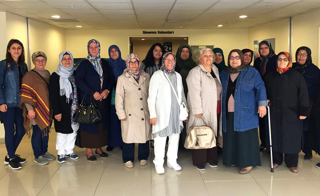 Ev hanımları sinema ile buluşuyor — haber görseli
