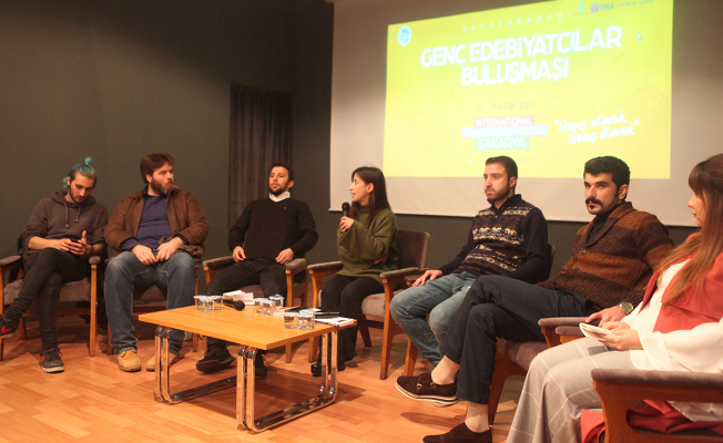 Genç okuyuculara internetle ulaştım — haber görseli