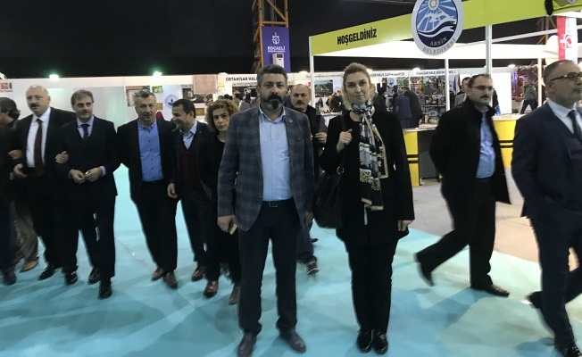 Sakarya Trabzonlular Derneği, ‘Kocaeli Tanıtım Günleri’ etkinliğine katıldı — haber görseli