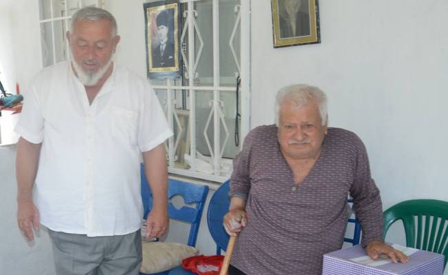 Muhtar Ramazan Erzakı Dağıttı — haber görseli
