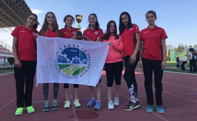 Atletizmciler Eskişehir’de kürsüye çıktı — haber görseli