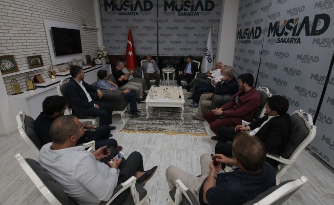 MÜSİAD Sakarya’da Dünya ve Türkiye Ekonomisi konuşuldu — haber görseli