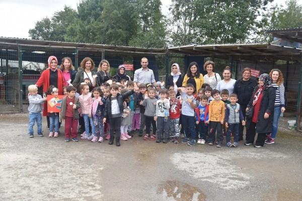 Miniklerden, Karasu Geçici Hayvan Barınağına Ziyaret — haber görseli