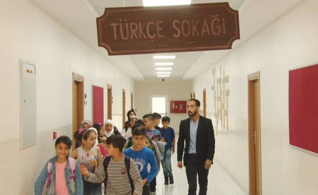 Sığınmacı Öğrenciler Türkçe Öğreniyorlar — haber görseli