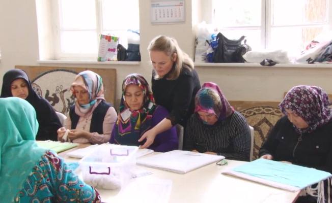 Osmaneli’li kadınlar hem para kazanıyorlar hem meslek öğreniyorlar — haber görseli
