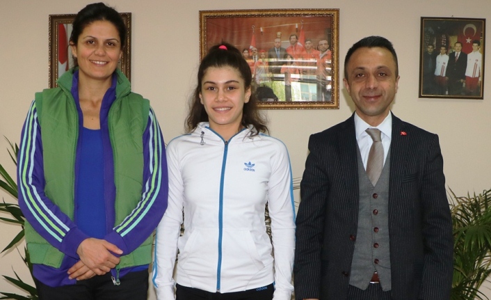 Çelikel, Milli Takıma Seçilen Yıldız Sporcuyu Ağırladı — haber görseli