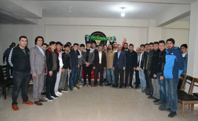 Gençlik derneğinden Sarı’ya destek — haber görseli