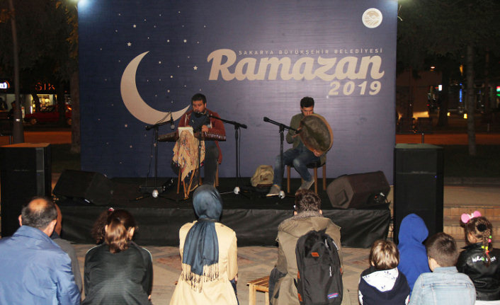 Dinleti ve sohbet dolu Ramazan akşamı yaşandı — haber görseli