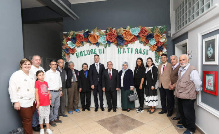 Vali Nayir Huzurevi Sakinleri İle İftar Sofrasında Buluştu — haber görseli