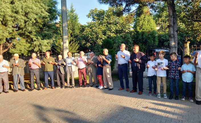 Budaklar’da Bayram Geleneği Devam Ediyor — haber görseli