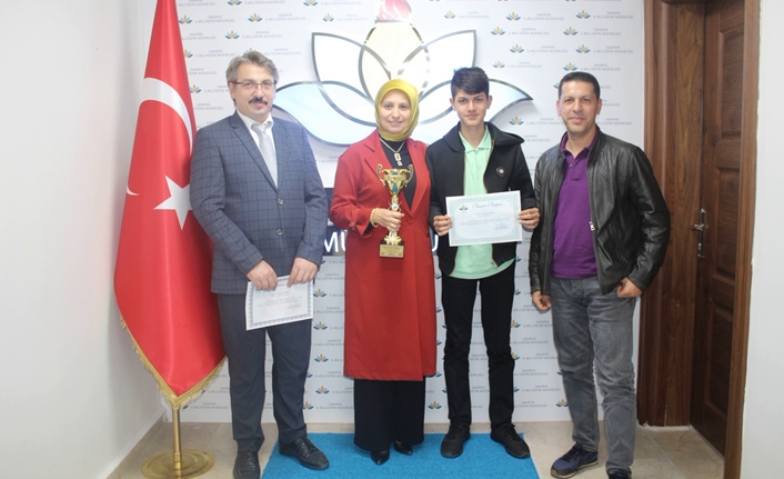 Bilardo’da yeni şampiyon yetişiyor — haber görseli