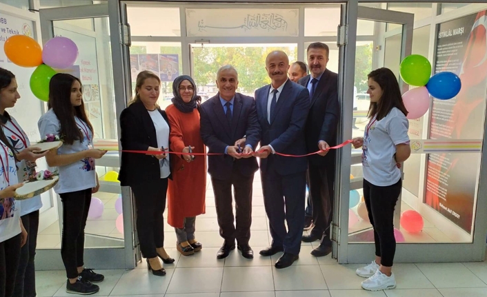 Serdivan TOBB MTAL’de TÜBİTAK Sergisi — haber görseli