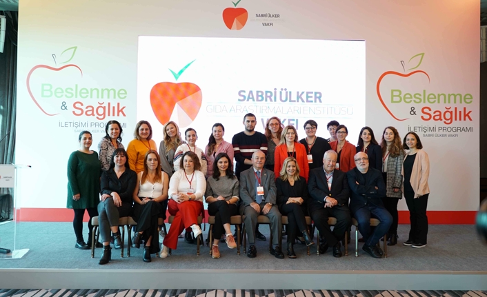 Bilim insanları yeme bozukluğunu tartıştı ! — haber görseli