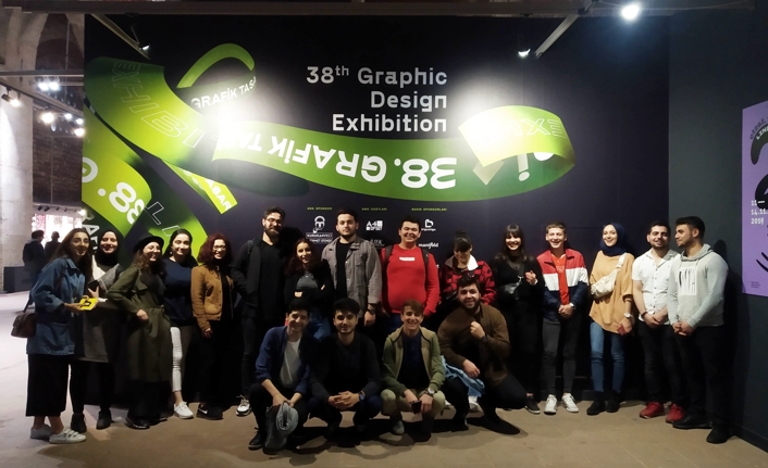 Grafik Tasarımları İncelediler — haber görseli