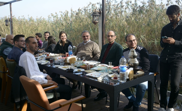 Kahvaltıda bir araya geldiler  — haber görseli