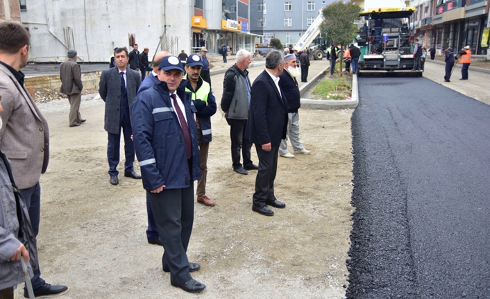 Karasu’da Asfalt Sırası Mevlana Caddesinde — haber görseli
