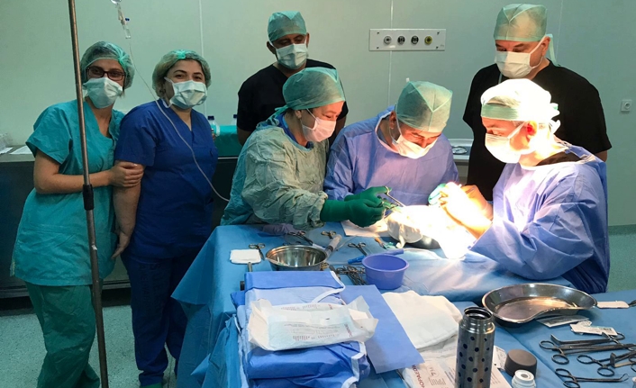 SAÜEAH’da bir haftada 4 böbrek nakli yapıldı — haber görseli