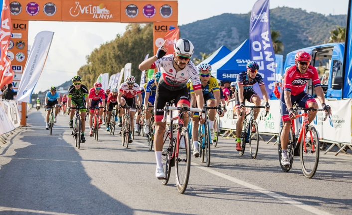 Bisiklet Takımı yol takımı ile de başarıya pedal çevirecek — haber görseli