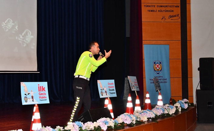 Güvenli sürüş kuralları konuşuldu — haber görseli