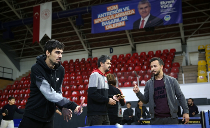 Masa Tenisi Şenliği’nde raketler konuştu — haber görseli