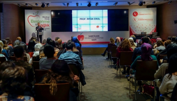 Türkiye’de Bir İlk! Beslenme Bilimi Üzerine Eğitim Aldı — haber görseli