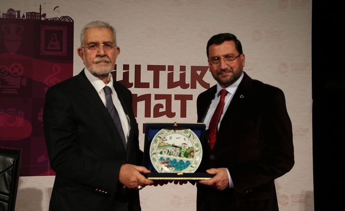 En büyük edep söz dinlemektir — haber görseli