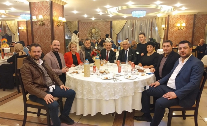 Kantincilerden dayanışma gecesi — haber görseli