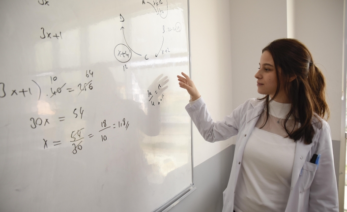 Matematik dersinde başarılı olmanın yolları  — haber görseli