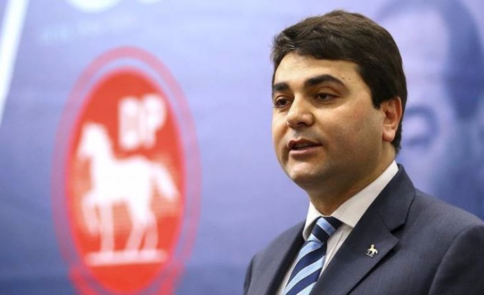 Koronavirüs Dizüstü Bilgisayar Talebini Artırdı — haber görseli
