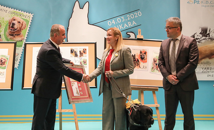 Hayat kurtaran köpekler PTT pullarında — haber görseli
