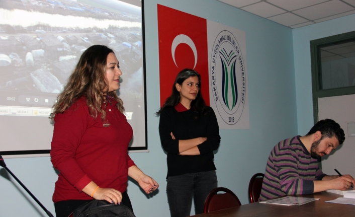 Kadın emekçiler öğrencilerle buluştu — haber görseli