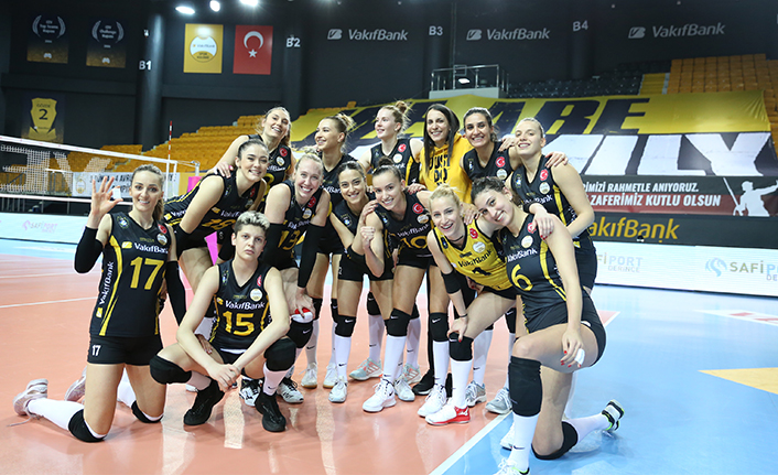 Normal sezonun lideri VakıfBank — haber görseli