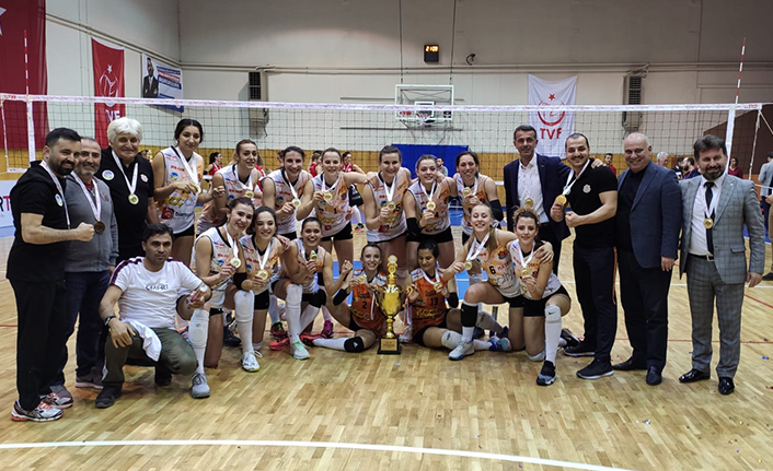 Sakarya Voleybol Spor Kulübü 1. Lig'de — haber görseli