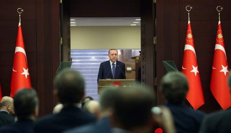 Türk ekonomisine 100 milyar liralık korona virüs aşısı — haber görseli