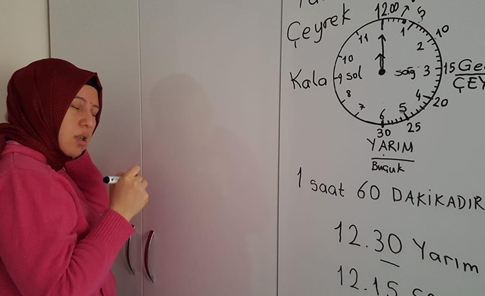 Alkışlar Ayşe Öğretmene — haber görseli