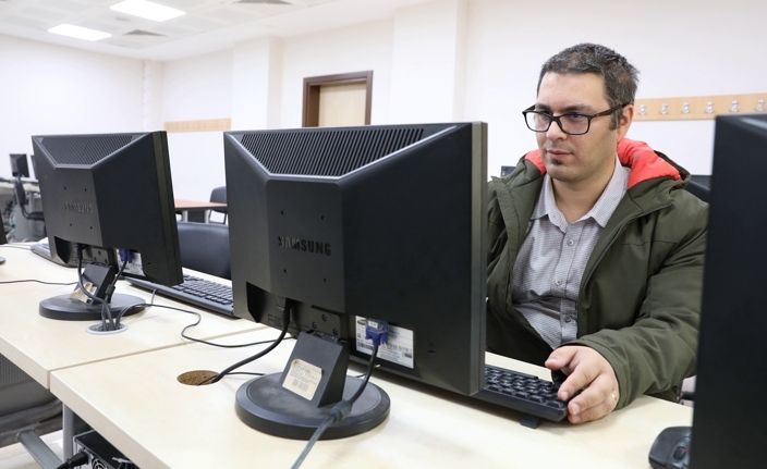SUBÜ, Bi̇lgi̇sayar Laboratuvarlarını Öğrenci̇lere açıyor  — haber görseli