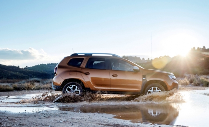 Renault yılın i̇lk yarısında bi̇nek otomobi̇l li̇deri̇ — haber görseli