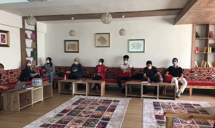 Gençlik Merkezinde Proje Yazma Programı Devam Ediyor — haber görseli