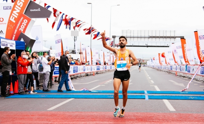 Vodafone 15. İstanbul yarı maratonu koşuldu — haber görseli