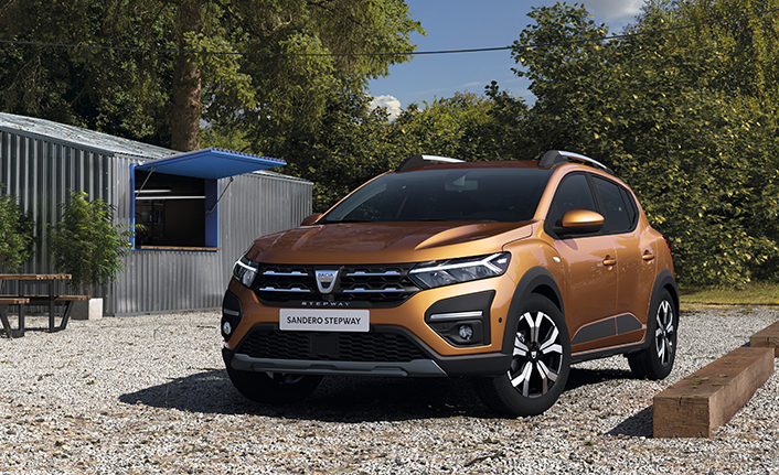 Yeni Sandero Stepway ve Yeni Logan ile çağdaş otomobili yeniden tanımlıyor — haber görseli