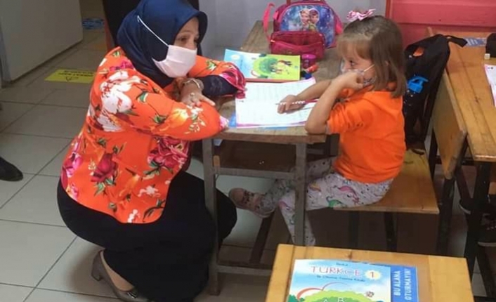 Durmuş, Erenler’de 4 Okulu Ziyaret Etti. — haber görseli