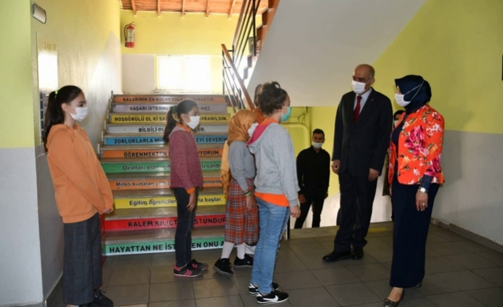 Durmuş, Okul Ziyaretlerine Ağırlık Verdi — haber görseli