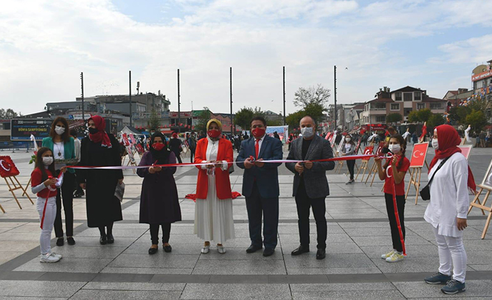 Milli Eğitim Müdürlüğünden Cumhuriyet ve Bayrak Sergileri — haber görseli