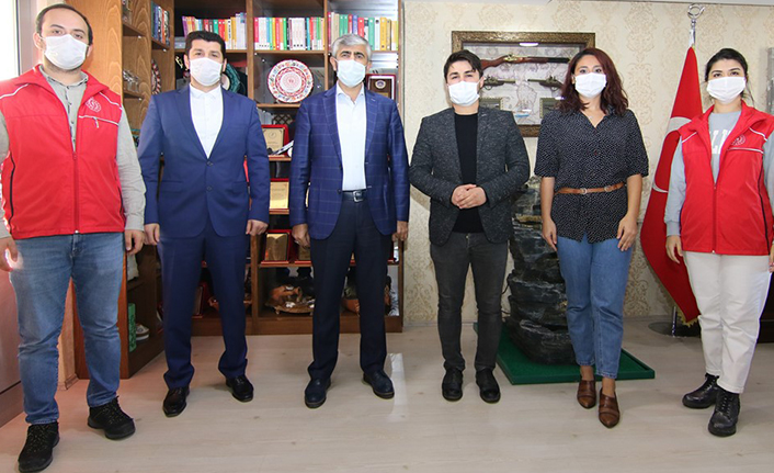 Arif Özsoy, Ses Yarışmada Başarılı Olan Gençleri Ağırladı — haber görseli