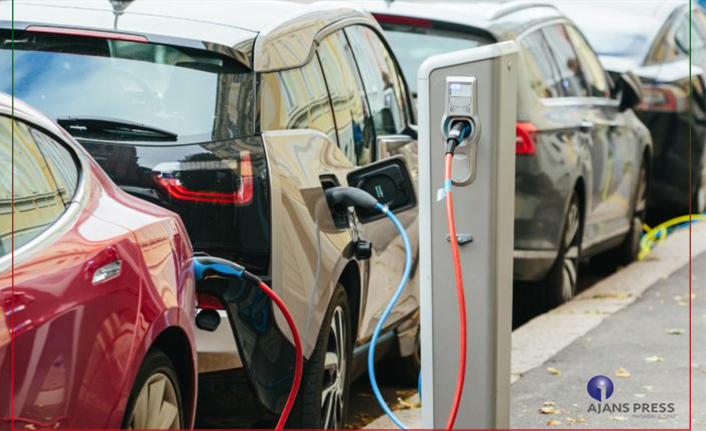 Elektirikli Araç Sayısı Gün Geçtikçe Artıyor — haber görseli