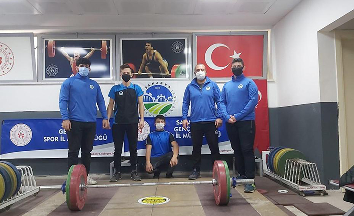 Büyükşehirli halterci Türkiye şampiyonu oldu — haber görseli