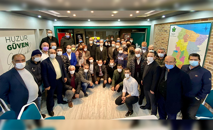 Sakarya Gelecek Partisi teşkilatı istifa etti — haber görseli