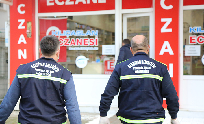 Tüm Eczaneler Dezenfekte Ediliyor — haber görseli