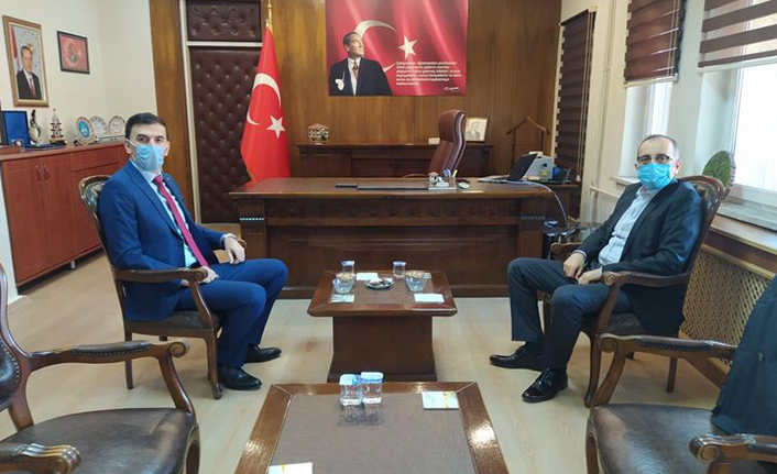 Geyve Kaymakamı'ndan, Taraklı Kaymakamı'na ziyaret — haber görseli