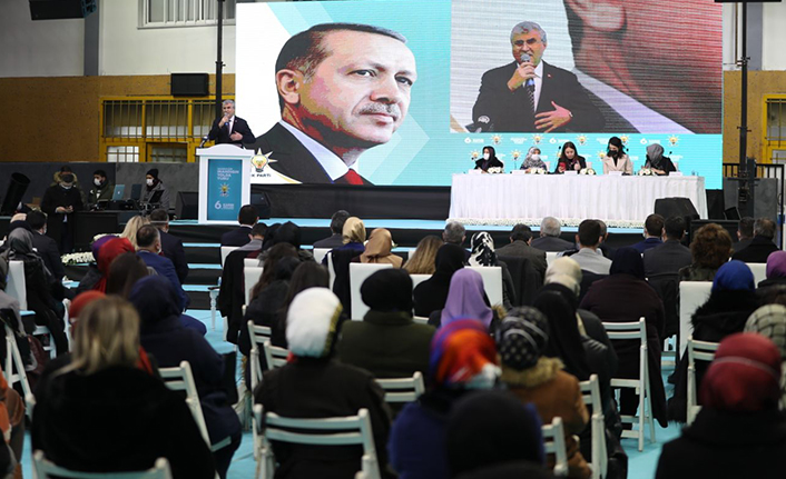Kadınlar AK Parti davasının öncüleridir — haber görseli